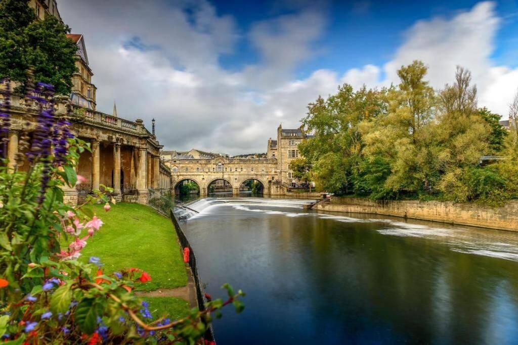 Beautiful Bath Apartment In Central Milsom Street Buitenkant foto